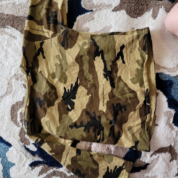 Reyon Camo crop top - Picture 6 of 6